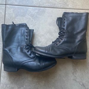 Steve Madden Troopa combat boots